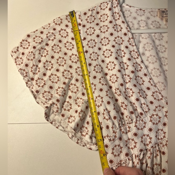 Dizzy Lizzy tee shirt size small! - Picture 3 of 5